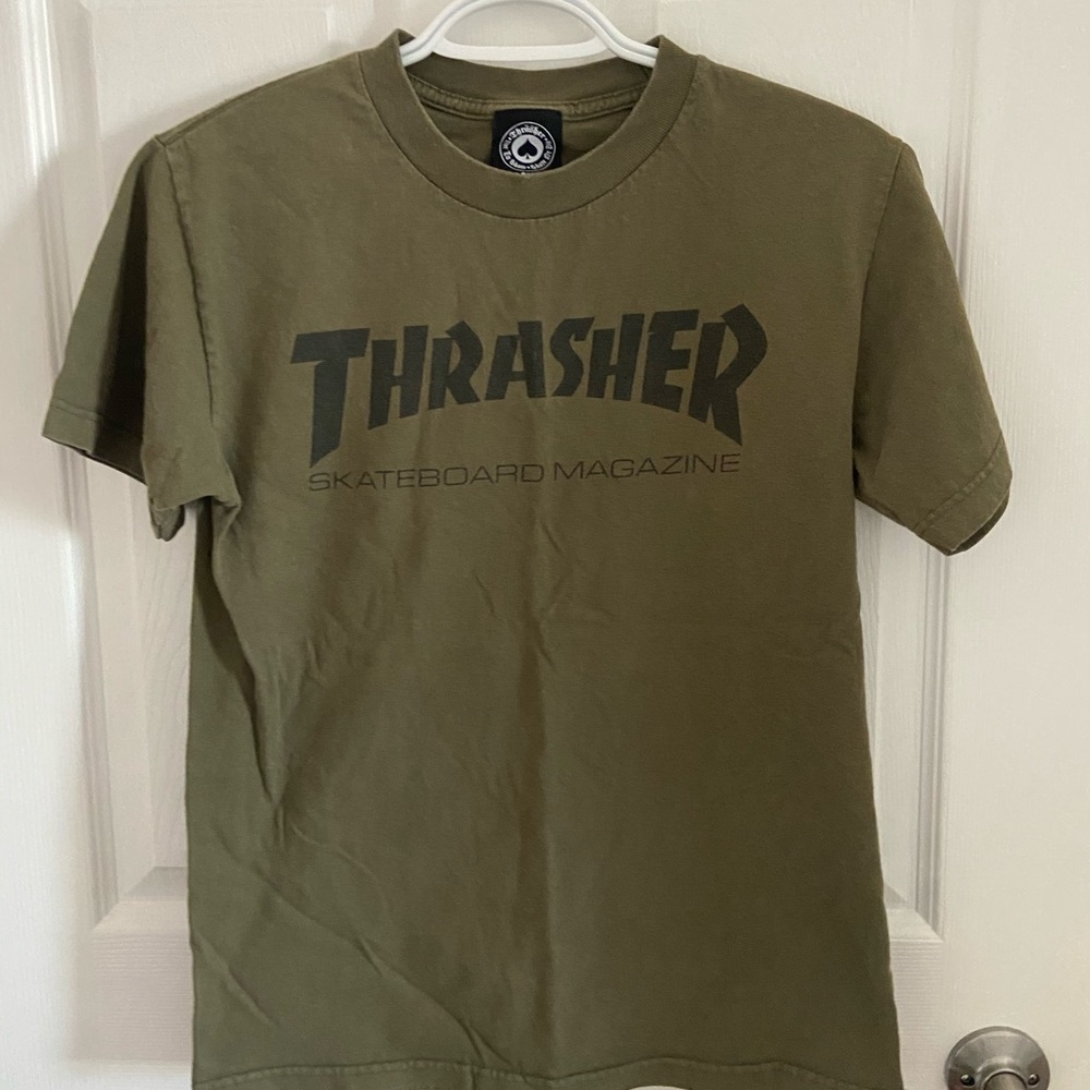Thrasher tshirt